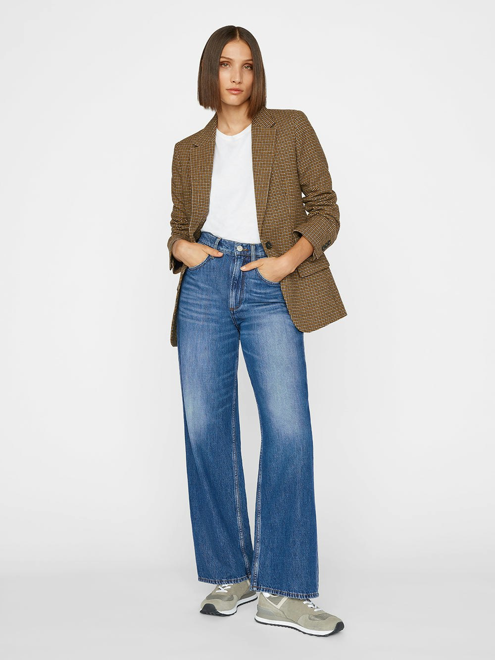 jacket full body view alt:hover